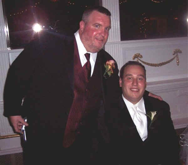 The Best Man and the Groom.JPG (100578 bytes)