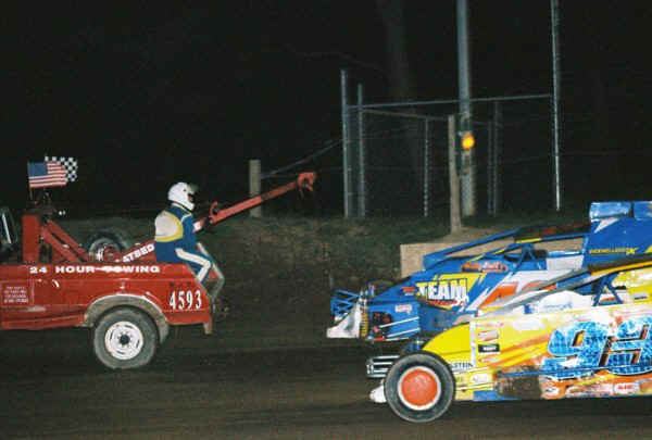 Ed Strada Jr. on the Hook.jpg (115838 bytes)