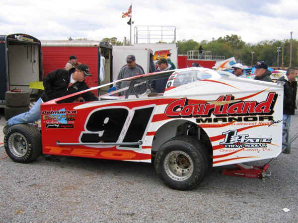 Hagerstown Speedway, Octoberfest 05' 003.jpg (153424 bytes)