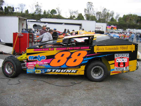 Hagerstown Speedway, Octoberfest 05' 012.jpg (155958 bytes)